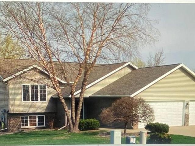 House for sale in Eyota, Minnesota