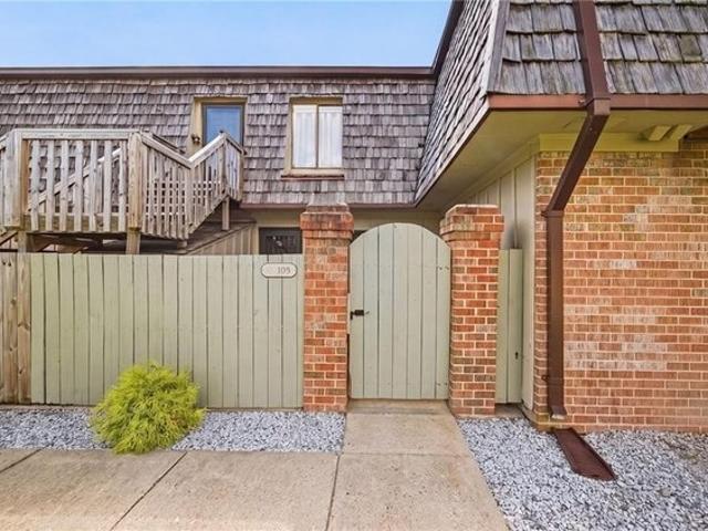 Condo for sale in Virginia