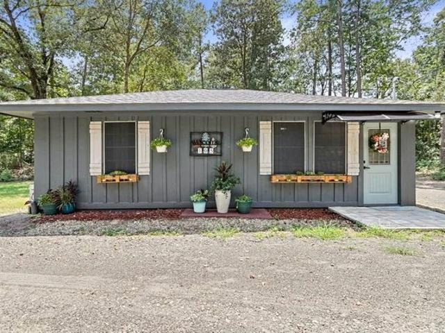 House for sale in Ivanhoe, Tyler County