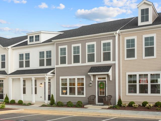 Townhouse for sale in Virginia