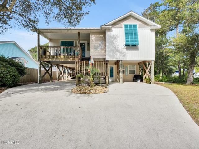 House for sale in Oak Island, North Carolina