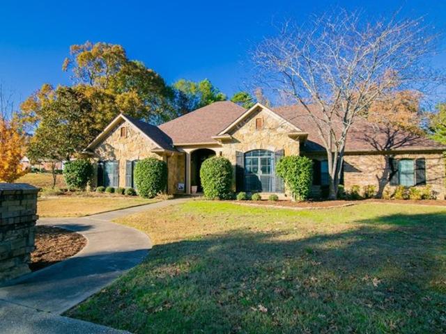 House for sale in Harrison, Texas
