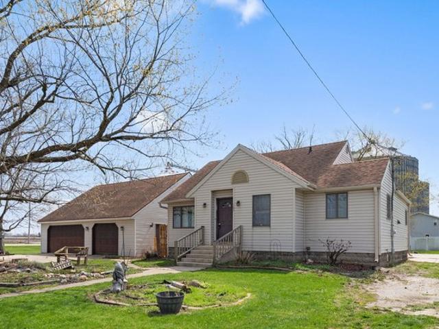 House for sale in Martinton, Illinois