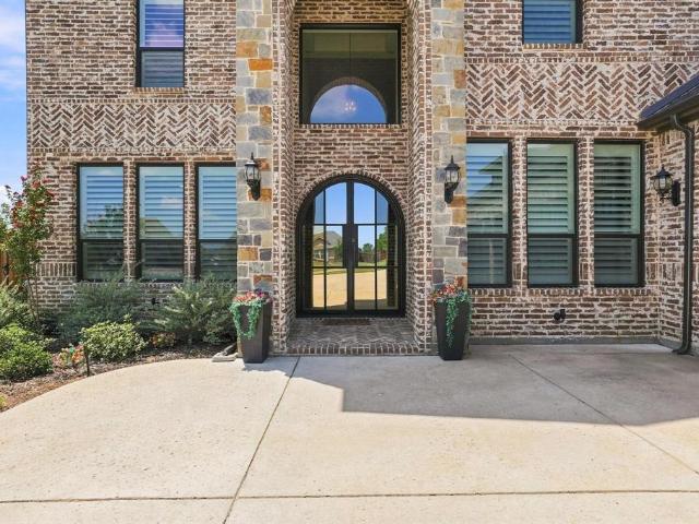 House for sale in Pottsboro, Texas
