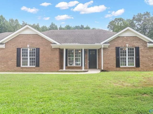 House for sale in New Market, Alabama