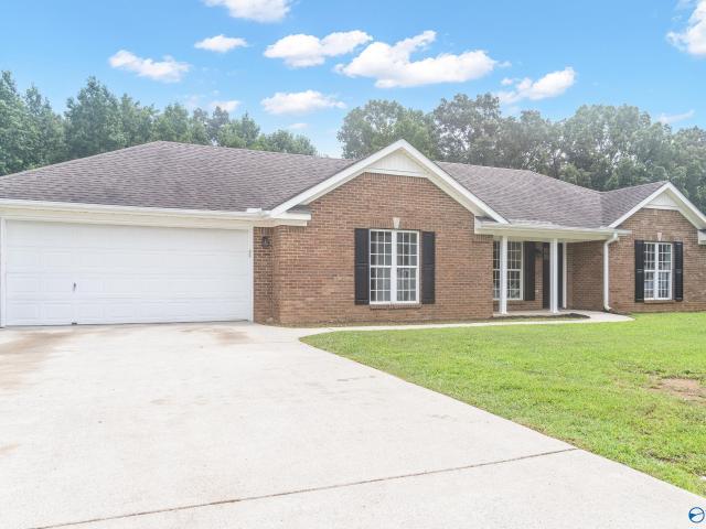 House for sale in New Market, Alabama