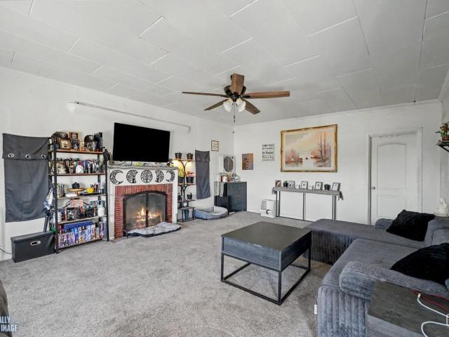 House for sale in Taft, California