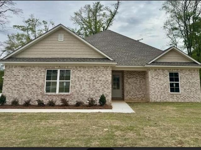 House for sale in Saltillo, Mississippi