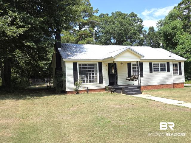 House for sale in Evergreen, Alabama