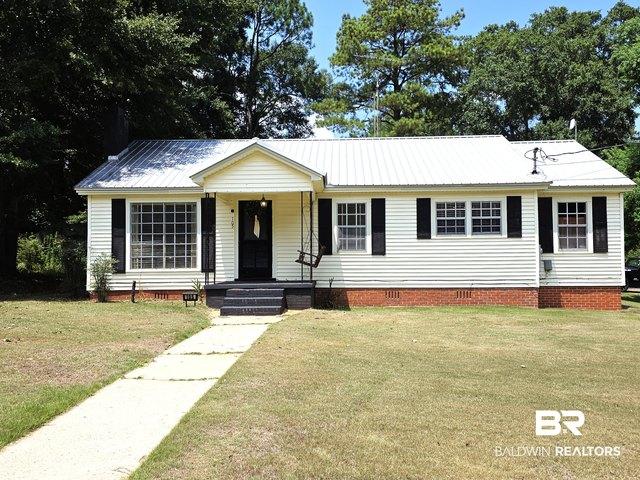 House for sale in Evergreen, Alabama