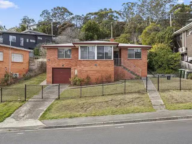 House for rent in West Moonah