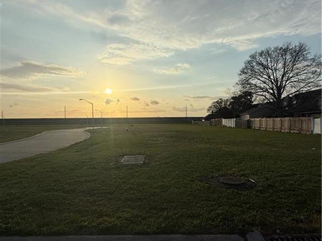 Land for sale in Kenner, Louisiana