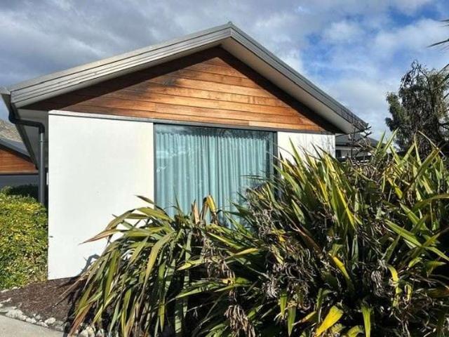 House for rent in Otakou