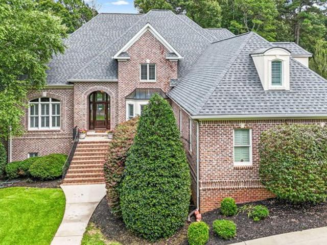 House for sale in Kathleen, Georgia