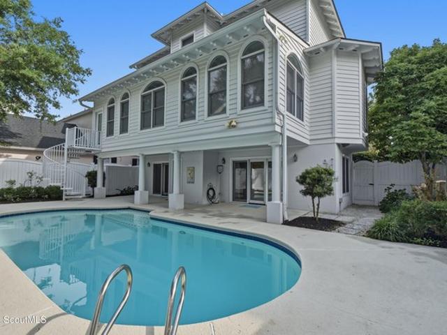 House for sale in Saint Simons Island, St. Simons
