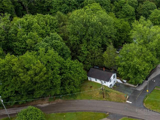House for sale in Watauga, North Carolina