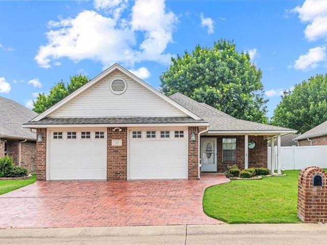 House for sale in Ellis, Texas