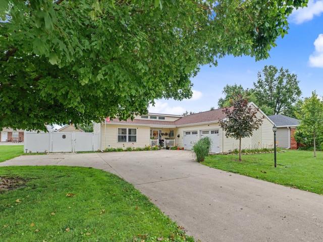 House for sale in Douglas, Illinois