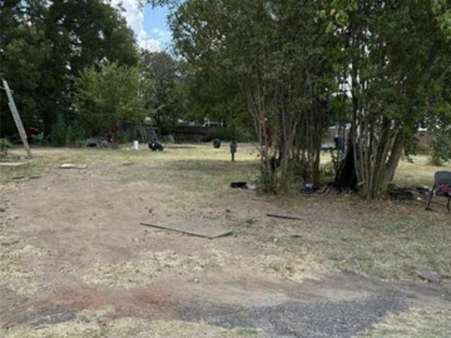Land for sale in Pottsboro, Texas