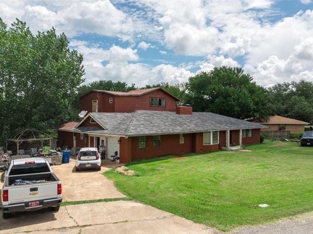 House for sale in Denison, Texas