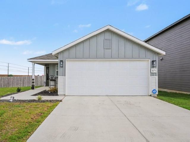 House for sale in Marion, Texas