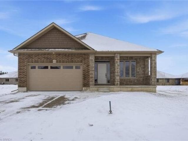 Property for sale in Waterford, Ontario