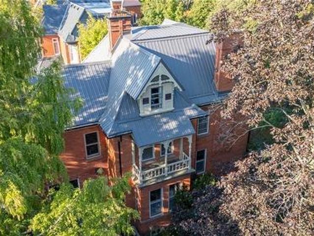 House for sale in Woodstock, Ontario