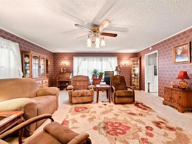 House for sale in Hewitt, Texas
