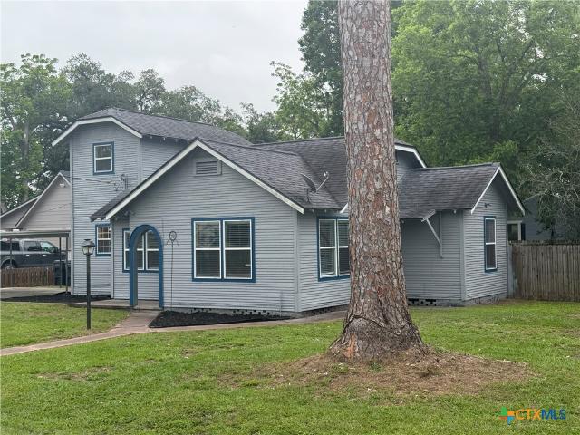 House for sale in Edna, Texas