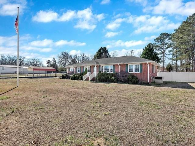 House for sale in Iva, South Carolina