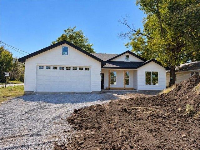 House for sale in Sedalia, Pettis County