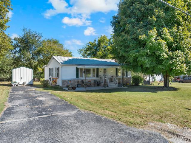 House for sale in Taylor Creek East Subdivision, Estill Springs