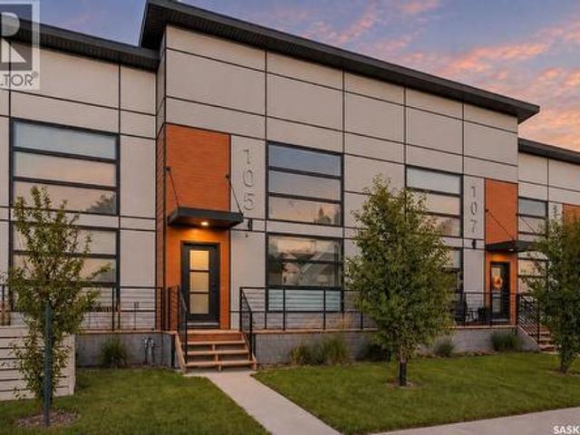House for sale in Saskatoon, Saskatchewan