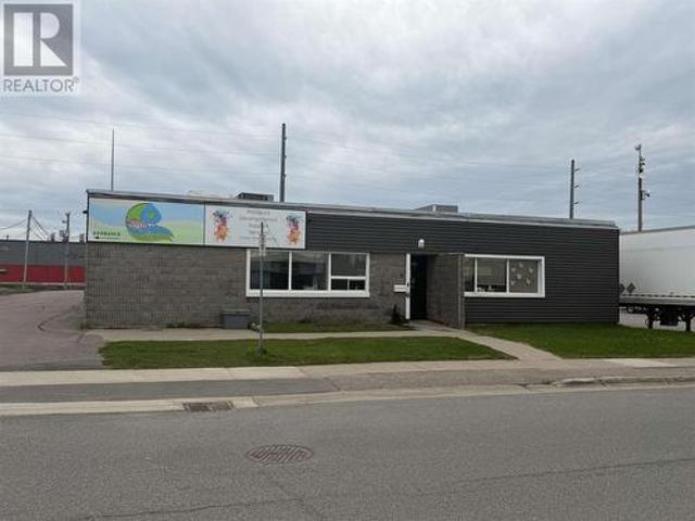 Commercial for rent in Sault Sainte Marie, Ontario