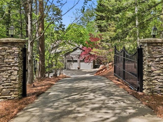 House for sale in Waleska, Georgia