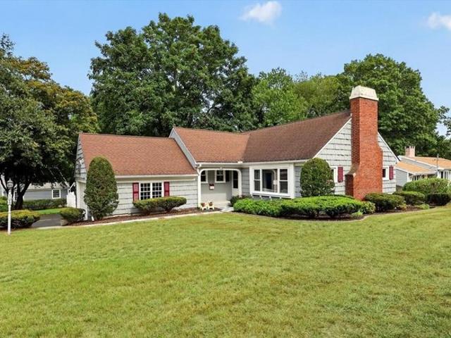 House for sale in Hingham, Plymouth County