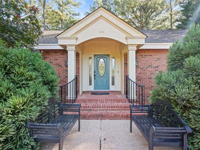 House for sale in Williamsburg, James City County