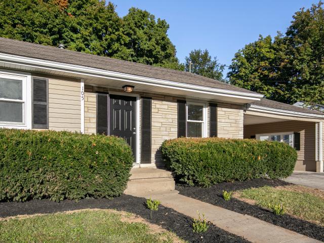 House for sale in Beverly Hills, Danville