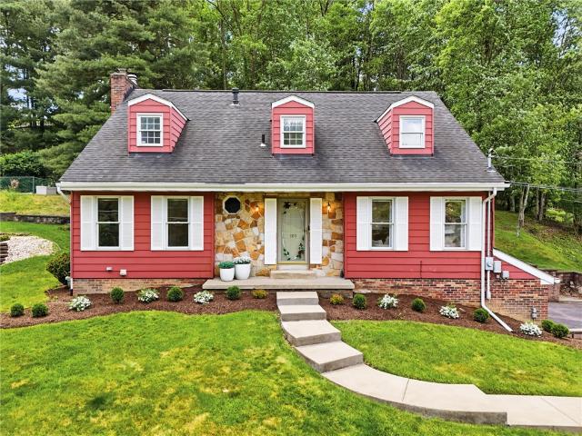 House for sale in Bradfordwoods, Pennsylvania