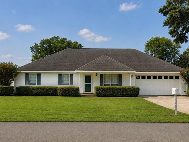 House for sale in Muscle Shoals, Alabama