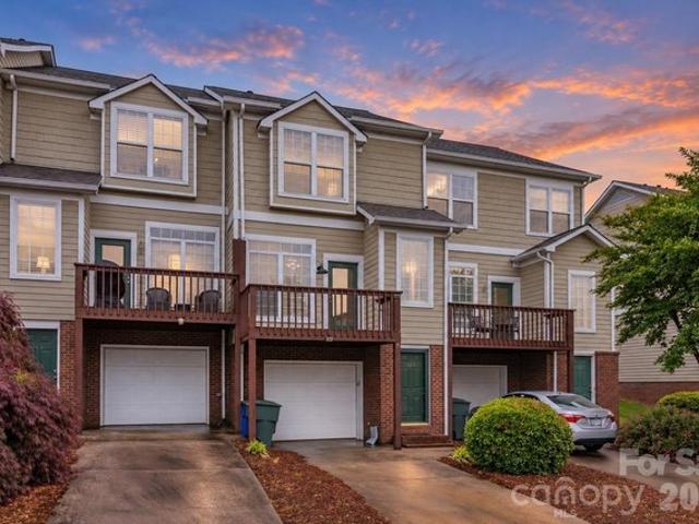Townhouse for sale in Mooresville, Iredell County