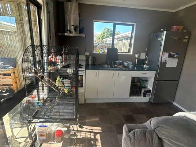 House for rent in Awhitu, Oroua County