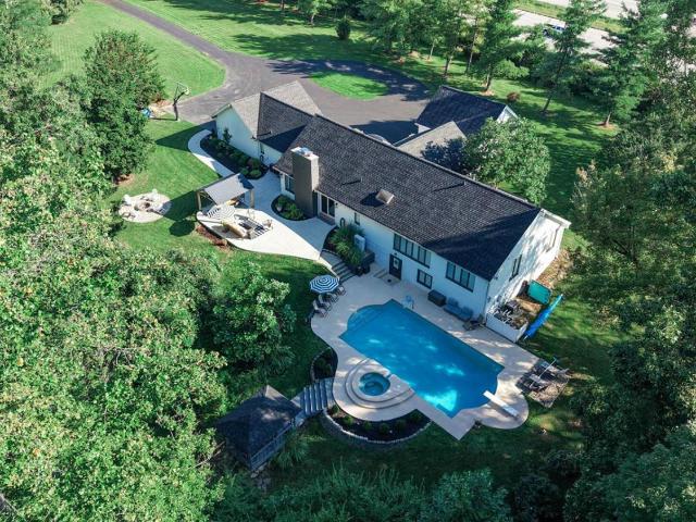 House for sale in Montgomery, Ohio
