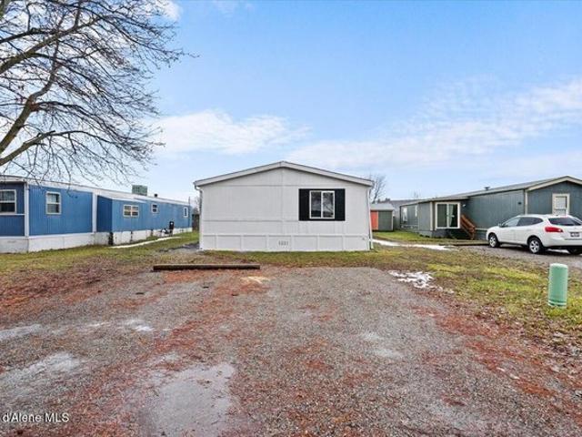 House for sale in Hayden, Idaho