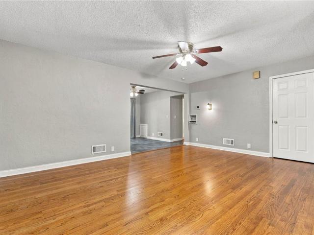 House for sale in Independence, Jackson County