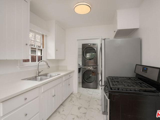 House for sale in North Hollywood Neighborhood Council District, Canoga Park