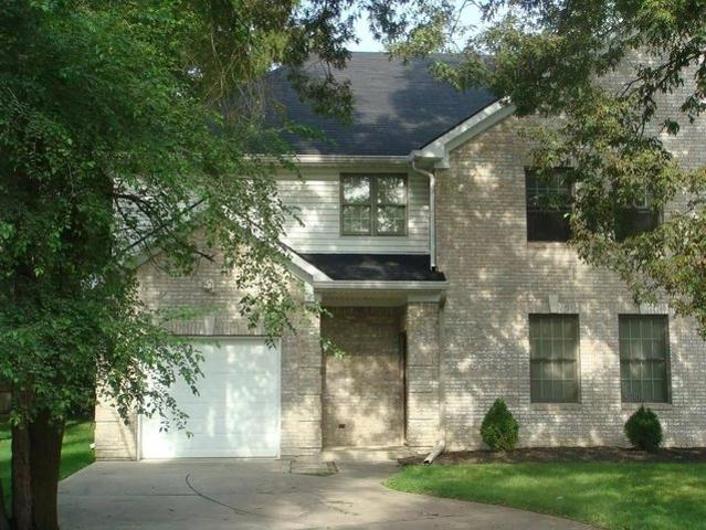Townhouse for rent in Camby, Indiana