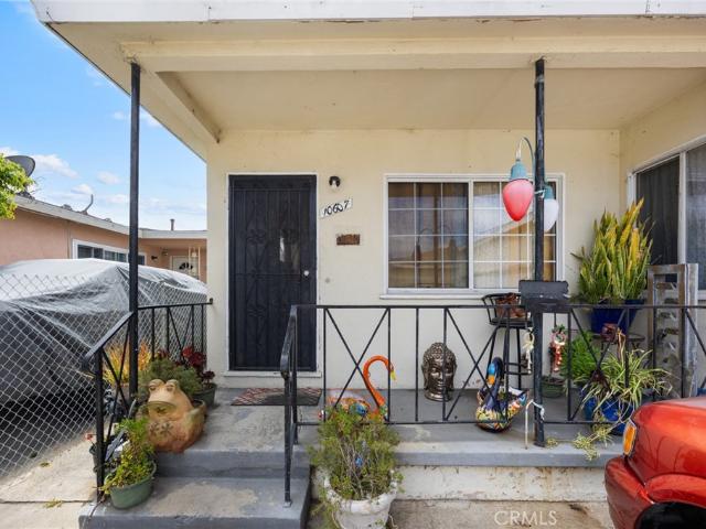 House for sale in Inglewood, California