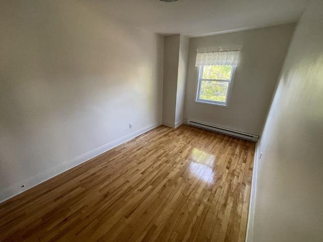 Apartment for rent in St. Leonard's, Quebec