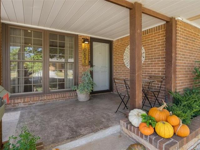 House for sale in Oklahoma City, Oklahoma County